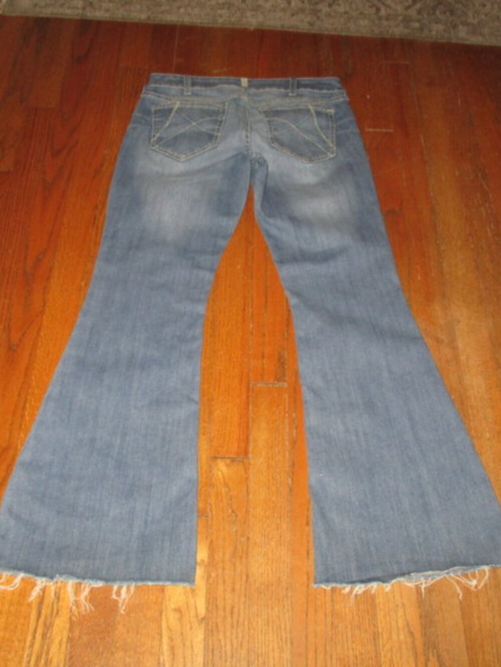ARIAT Real Denim Mid Rise Flare Jeans